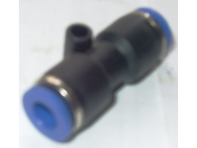 Фитинг быстрого соединения прямой d-6 HOWO (ХОВО)  фото 1 Брянск